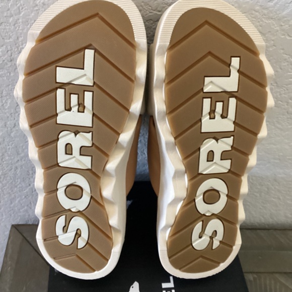 SOREL Viibe Crisscross Slide Sandals, size 8.5 - Picture 8 of 10